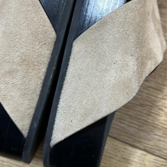 CO Collection Cross Slide in Tan Suede Size 36/6 - Picture 6 of 9